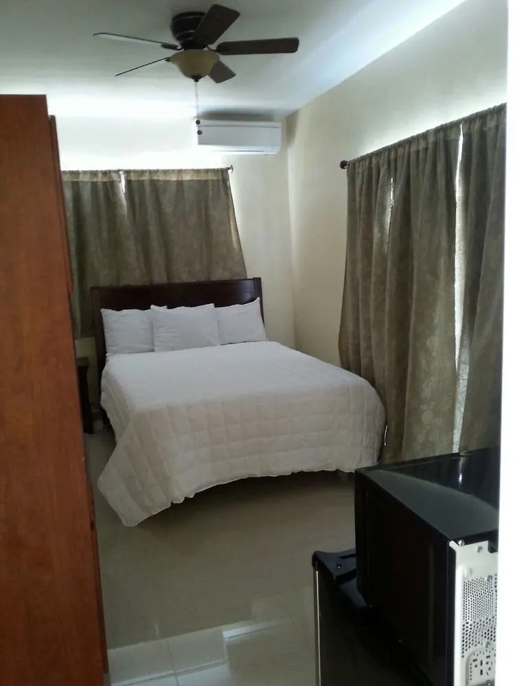 Starz Hotel Contant  4*, Contant (Saint Thomas)
